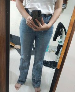 New Trendy Jeans... Never Wore...