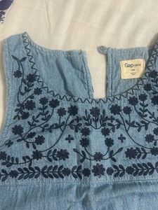 GAP Embroidered Denim Top