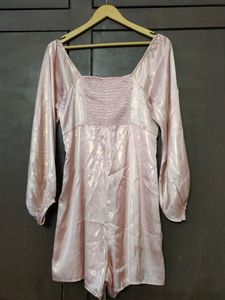 💥PRICE DROP 💥💥FOREVER 21 PINK PLAYSUIT