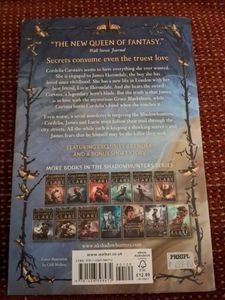 Chain of Iron Collector&#39;s Edition