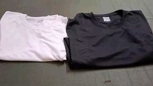 t shirt combo of black n white color