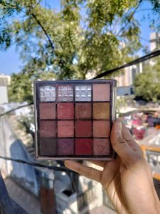 Colorful Eyeshadow Palette