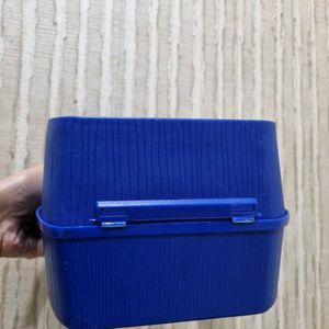 Universal Studios Tiffin Carrier