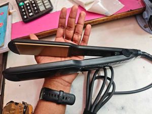Havells Hair Straightener Keratin Smooth