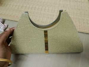 Ladies Purse 👛 And Clutch