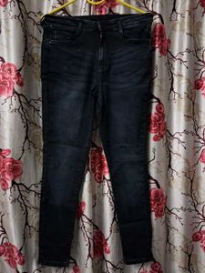 Dark Wash Skinny Jeans