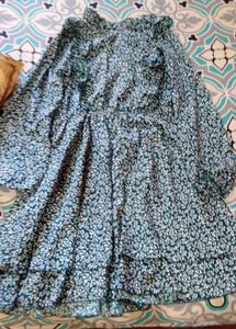 Stylecast X Kotty Floral Print 👗 Dress🤩