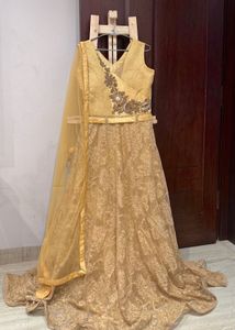 New Golden Gown