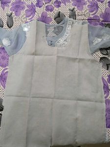 Grey Georgette Chikankari Kurta With Inner