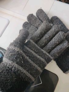 Warm Knit Gloves