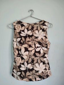 Floral Sleeveless Blouse