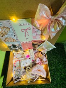 Glow &amp; Grow Hamper – For the Beautiful Soul”