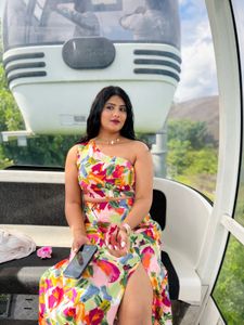 Women Pink printed Top with Skirt