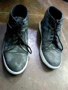 Stylish Gray High-Top Sneakers
