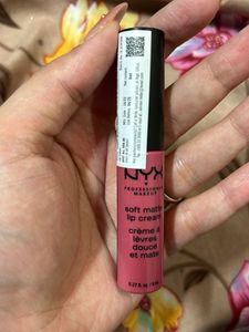 NYX PROFESSIONAL SOFT MATTE LIPSTICK