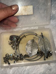 💎 “Steal the Sparkle! 3-in-1 Jewelry Combo + Free