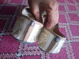 Genuine Jutti