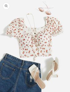 Floral Puff Sleeve Crop Top