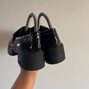 Korean Black Loafers Aesthetics