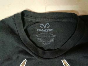 Authentic Realtree Graphic T-Shirt