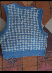 Tokyo Talkies Trending Sweater Vest