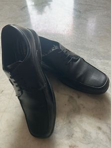 Formal Bata shoes (black)