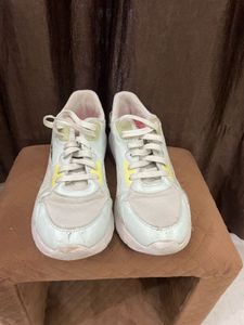 Redtape Sneakers