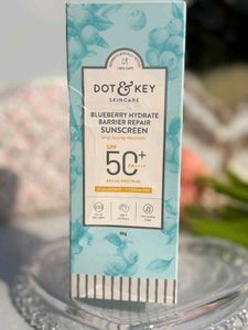 Dot & Key Sunscreen SPF 50