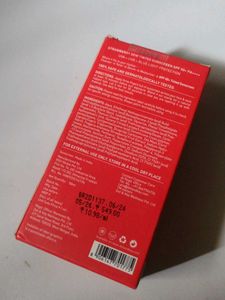 New Dot &amp; Key Tinted Sunscreen ( 01 Porcelain)