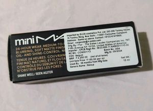 MAC Studio Fix Fluid SPF 15