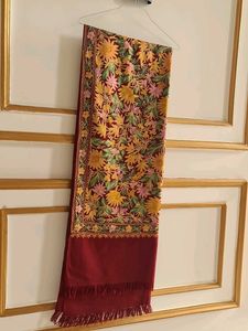 Floral Kashmiri Embroidered Stole