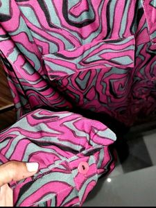 Abstract Print Button-Down