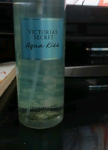 Victoria's Secret Aqua Kiss