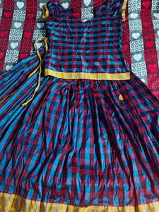 Stylish Peacock Blue Pattu Paavadai