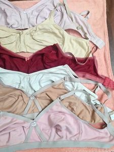 40 Size, 6 Full Coverage Bras + Free 🎁