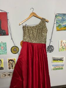 Elegant Red &amp; Gold Gown❤️❤️