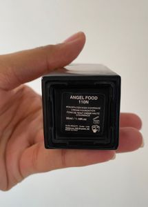Huda Beauty Authentic Foundation