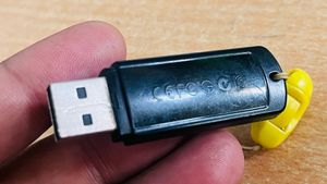 TRANSCEND 16 GB Pendrive All Working