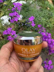 Brand New Olay Advanced Vitamin C+ Peptide 24