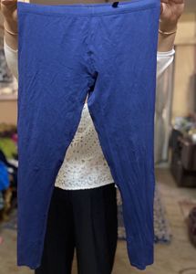 Zudio Green Printed Kurta With go Colors Legging