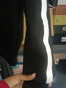 Black Unisex Zipper