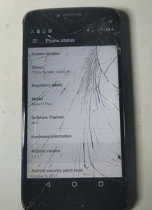 Moto E4 Plus