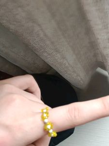 BEADED YELLOW RING FLOWER