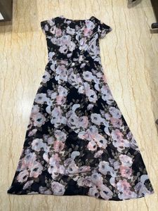 Maxi Dress With Side Chain