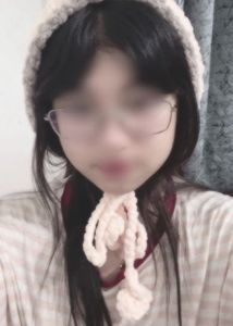 Cute Cream  Headband bulky yarn