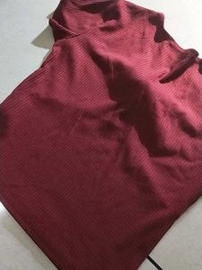 Top Maroon