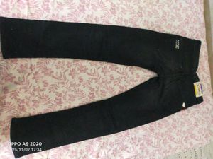Black Jeans