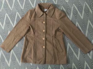 Woolen Smart Coat , Lightly Used No Flaws