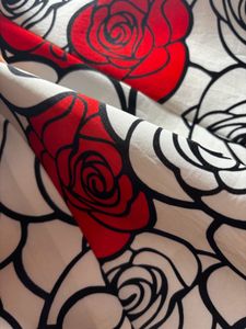 Black &amp; Red Rose-Printed Skater Skirt – Scuba Crep