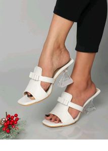 Elegant White Heels size 5